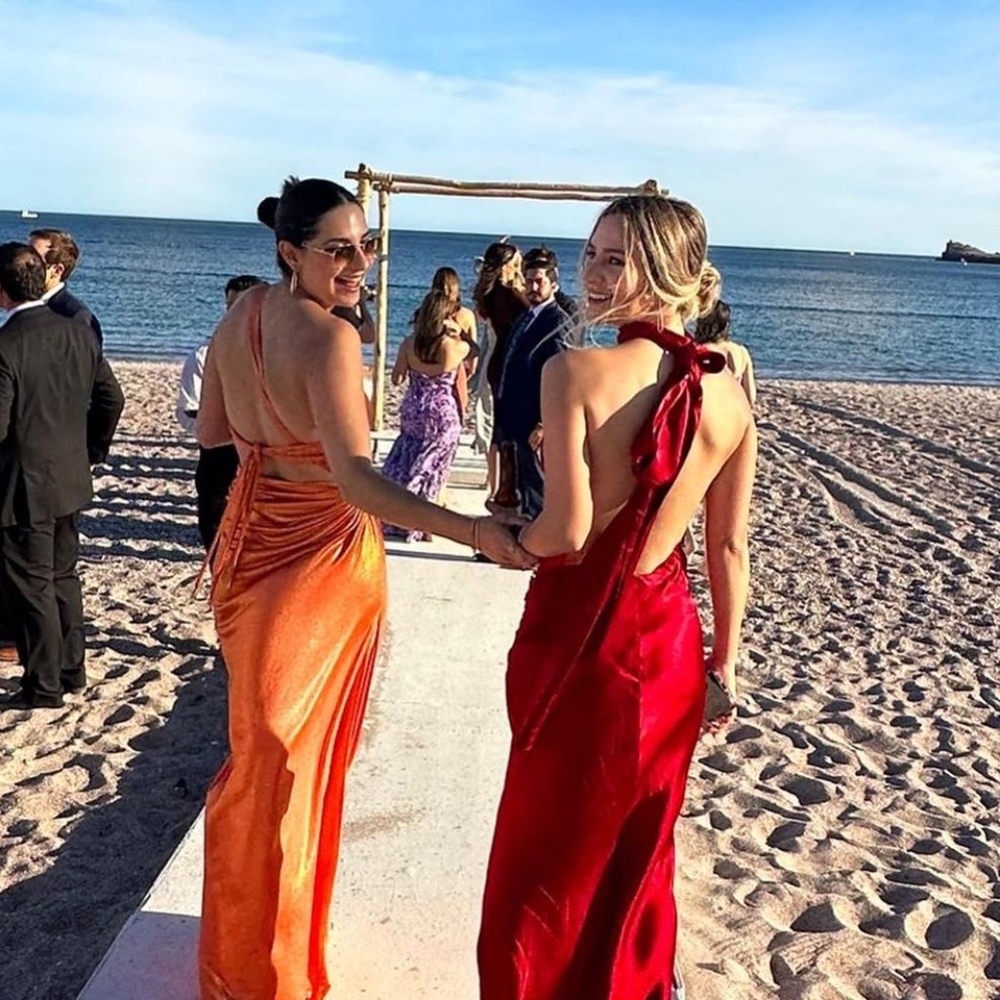 Meet your Posher, Alexia